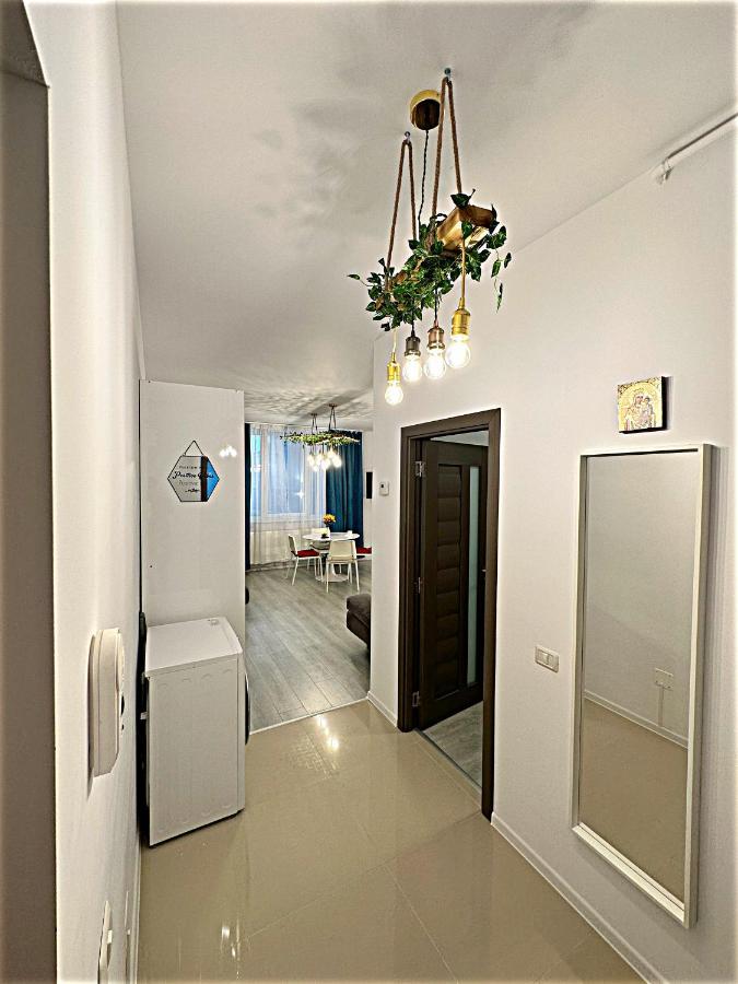 Hezo Sunshine Studio And Apartment Năvodari Екстериор снимка
