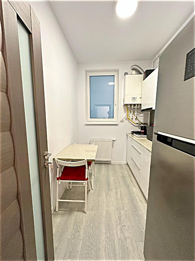 Hezo Sunshine Studio And Apartment Năvodari Екстериор снимка