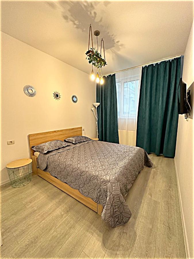 Hezo Sunshine Studio And Apartment Năvodari Екстериор снимка