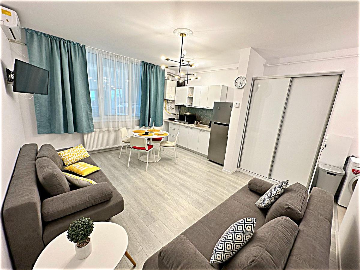 Hezo Sunshine Studio And Apartment Năvodari Екстериор снимка